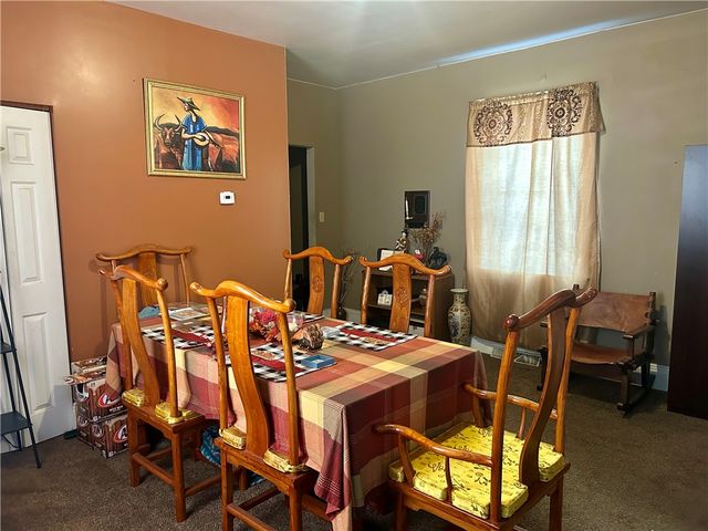 907 Crest Ave, Charleroi Boro, PA 15022