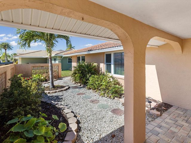 4941 GALLEON COURT, New Port Richey, FL 34652