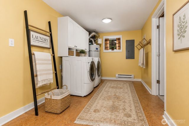 8819 Ashworth Avenue N, Seattle, WA 98103