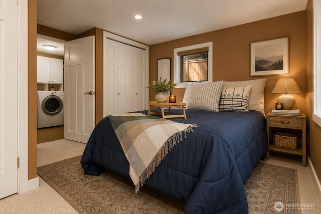 8819 Ashworth Avenue N, Seattle, WA 98103