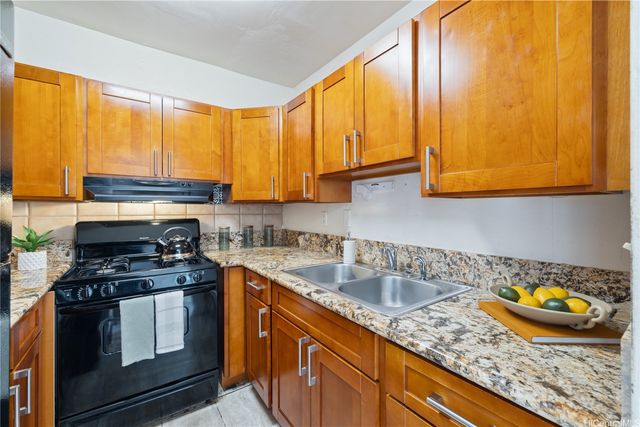 87-119 Helelua Street F204, Waianae, HI 96792