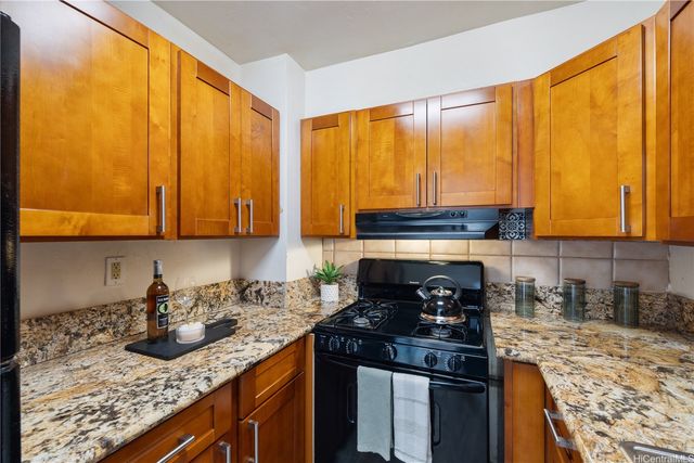 87-119 Helelua Street F204, Waianae, HI 96792