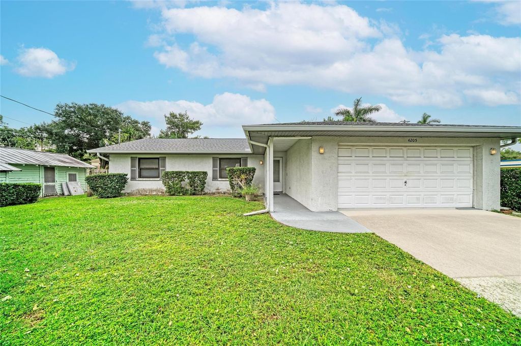 4205 4TH AVENUE W, BRADENTON, FL 34209 — photo 2