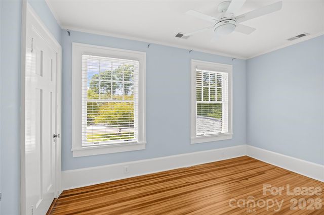 2025 Sharon Road, Charlotte, NC 28207