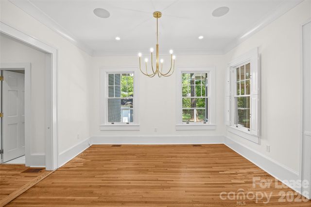 2025 Sharon Road, Charlotte, NC 28207