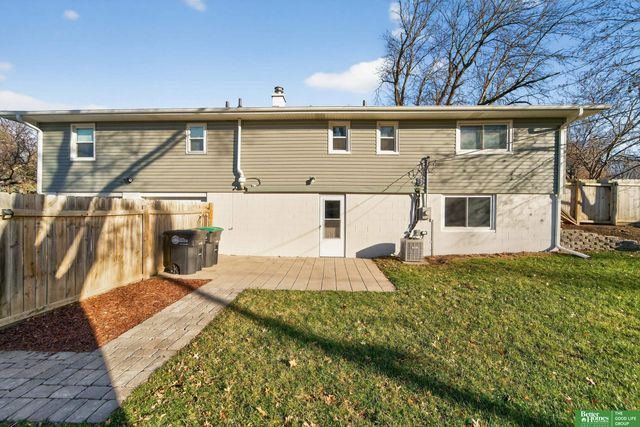 3006 S 107 Street, Omaha, NE 68124