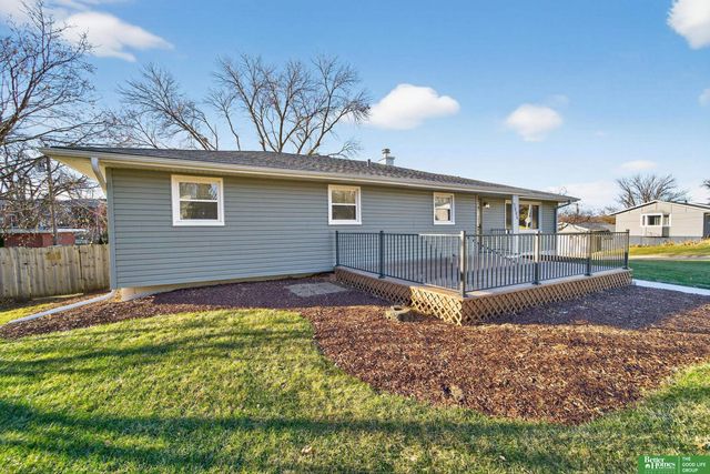 3006 S 107 Street, Omaha, NE 68124