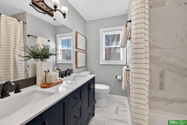 3006 S 107 Street, Omaha, NE 68124