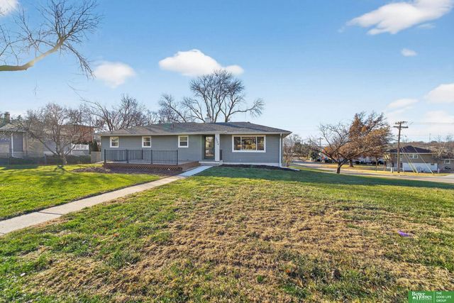 3006 S 107 Street, Omaha, NE 68124