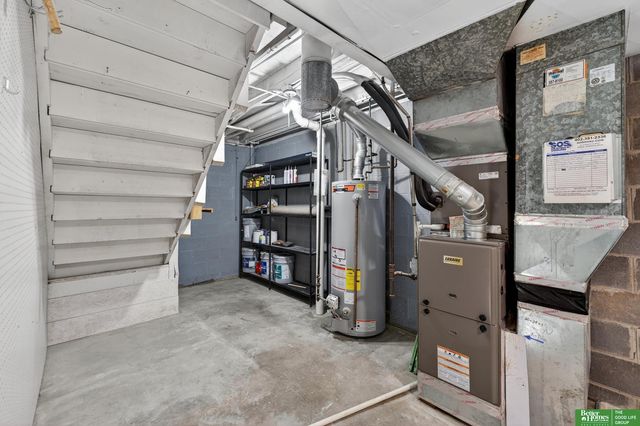 3006 S 107 Street, Omaha, NE 68124