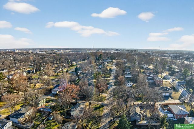 3006 S 107 Street, Omaha, NE 68124