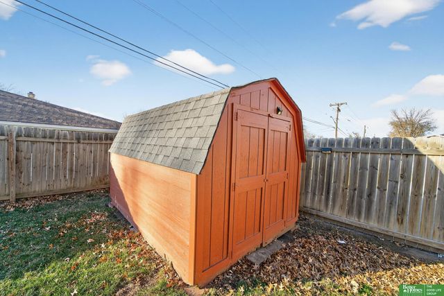 3006 S 107 Street, Omaha, NE 68124