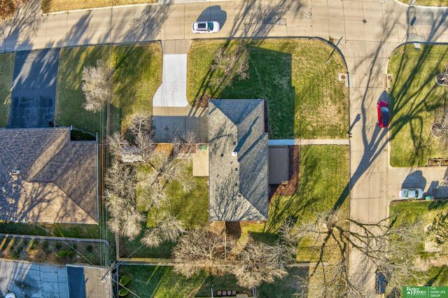 3006 S 107 Street, Omaha, NE 68124