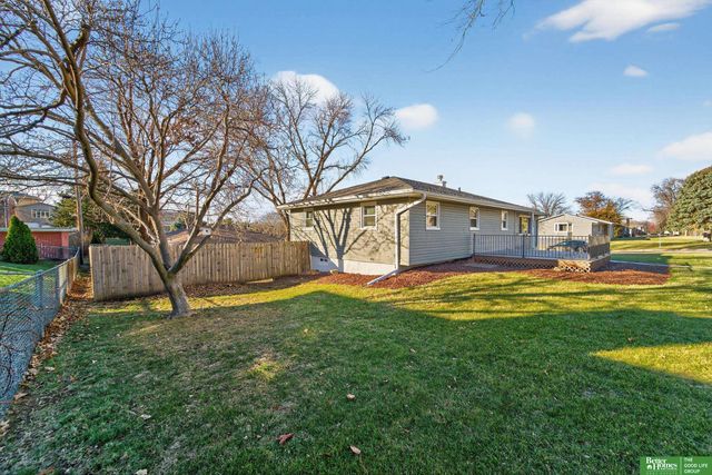 3006 S 107 Street, Omaha, NE 68124
