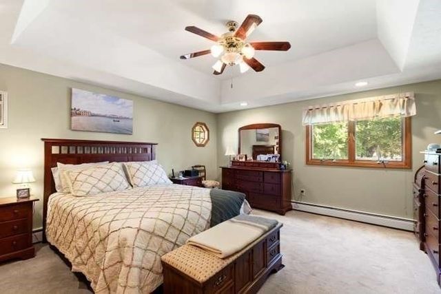 15 Marlboro Rd, Woburn, MA 01801
