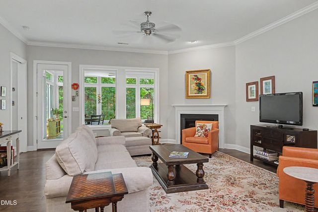 60 Middleton Place, Chapel Hill, NC 27516