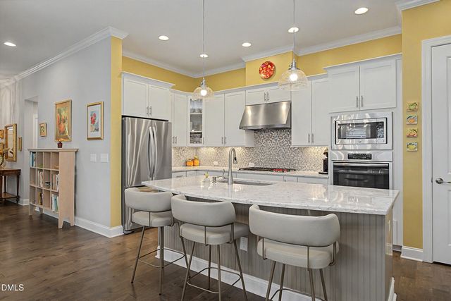 60 Middleton Place, Chapel Hill, NC 27516