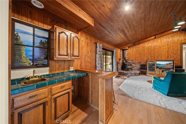 30000 Jamaica Dunes Drive, Tehachapi, CA 93561