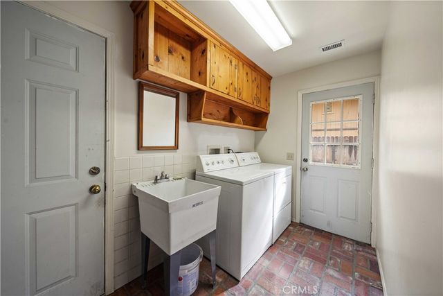 30000 Jamaica Dunes Drive, Tehachapi, CA 93561