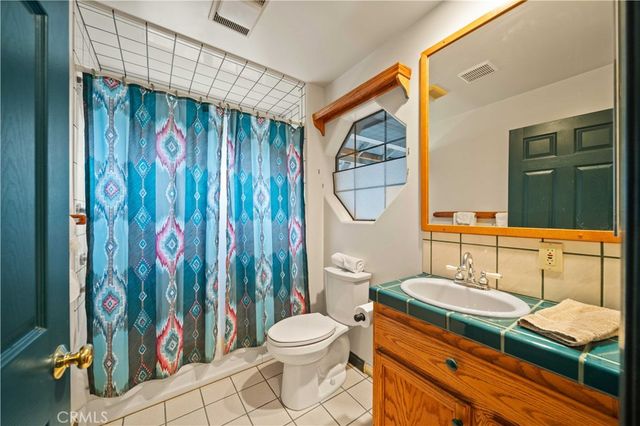 30000 Jamaica Dunes Drive, Tehachapi, CA 93561