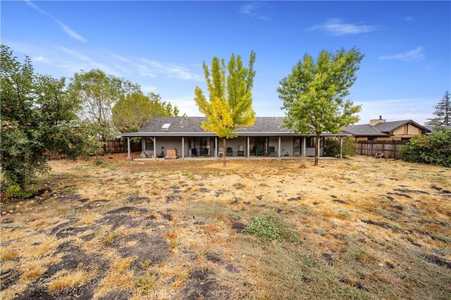 30000 Jamaica Dunes Drive, Tehachapi, CA 93561