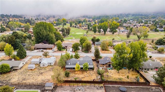 30000 Jamaica Dunes Drive, Tehachapi, CA 93561