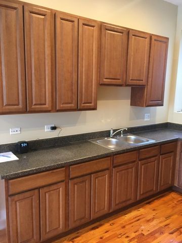 4041 S Calumet Avenue, Chicago, IL 60653