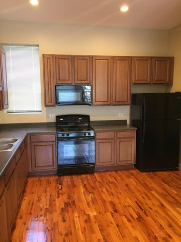 4041 S Calumet Avenue, Chicago, IL 60653