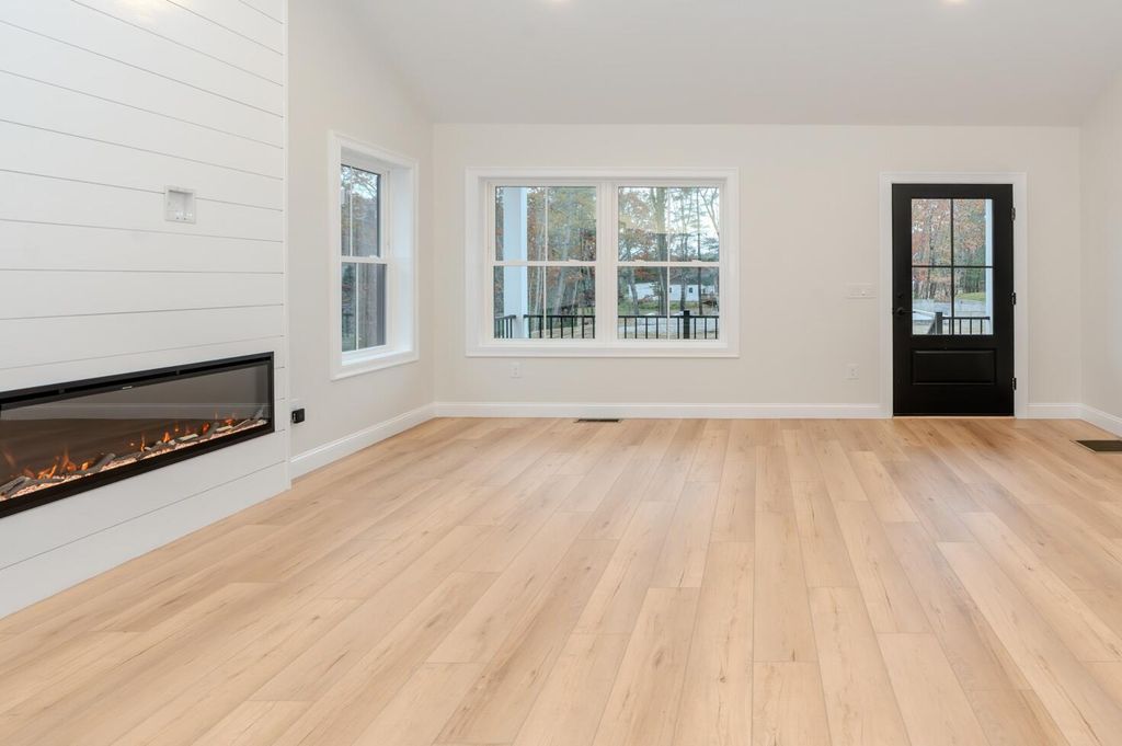 12 Daybreak Lane 16, Windham, ME 04062 — photo 3