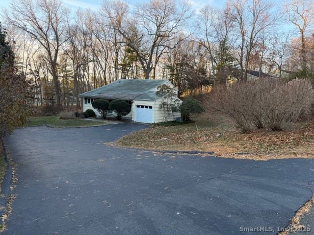 29 Guyer Road, Westport, CT 06880