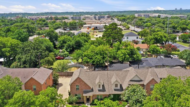 5221 Park Drive, River Oaks, TX 76114