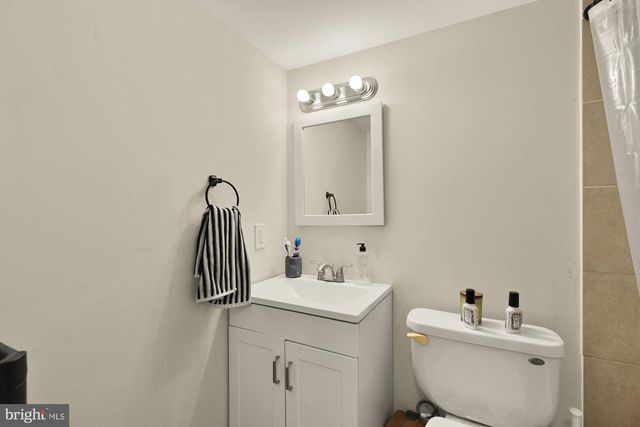 133 THOMAS ST NW, Washington, DC 20001