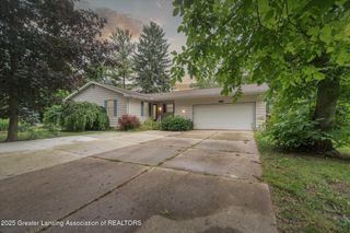 10015 Burgundy Boulevard, Dimondale, MI 48821