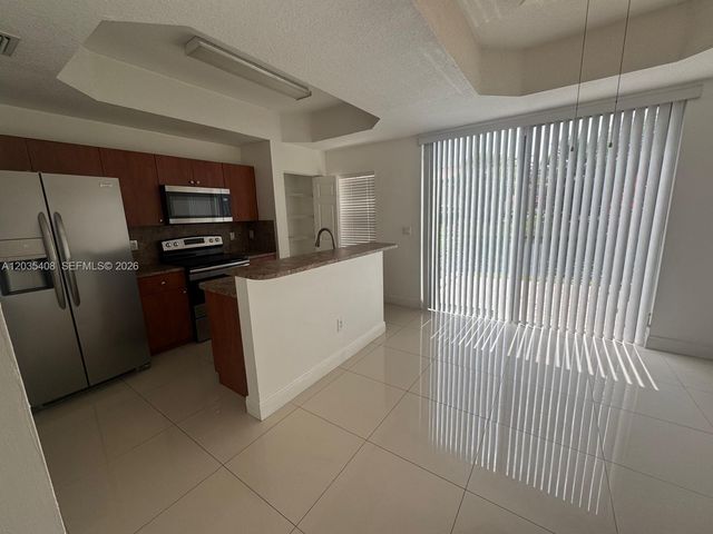 4941 Tradewinds Ter 805, Dania Beach, FL 33312