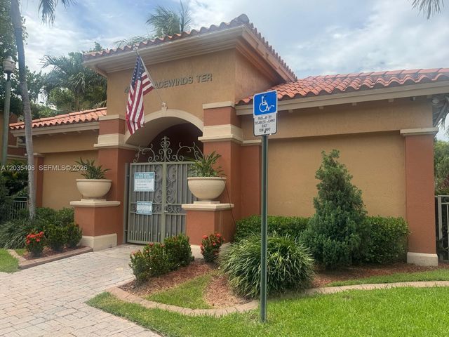 4941 Tradewinds Ter 805, Dania Beach, FL 33312