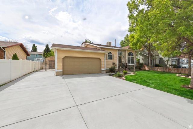 5571 W 4260 S, West Valley City, UT 84120