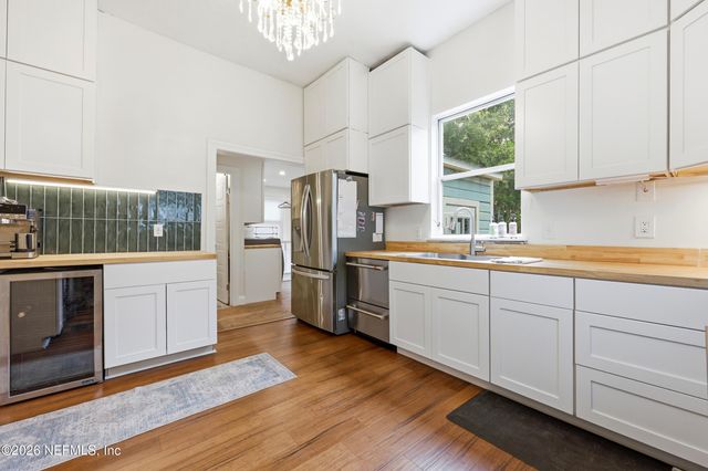 129 W 9TH Street, Jacksonville, FL 32206