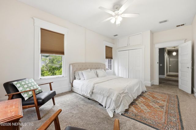 129 W 9TH Street, Jacksonville, FL 32206
