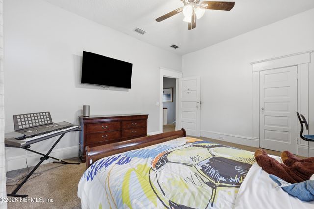 129 W 9TH Street, Jacksonville, FL 32206