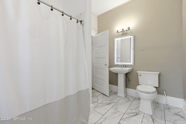 129 W 9TH Street, Jacksonville, FL 32206