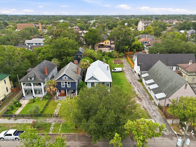 129 W 9TH Street, Jacksonville, FL 32206