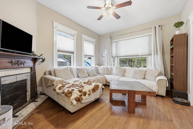 129 W 9TH Street, Jacksonville, FL 32206