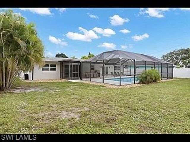 4526 SE 10th AVE, Cape Coral, FL 33904