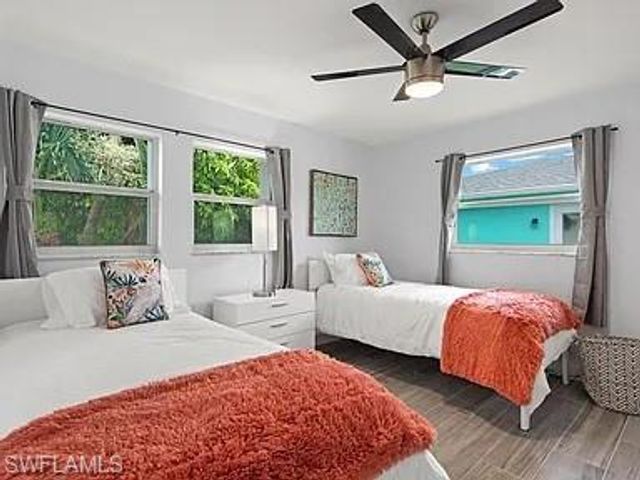 4526 SE 10th AVE, Cape Coral, FL 33904