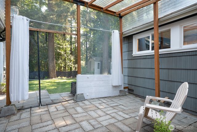 11350 28th Avenue NE, Seattle, WA 98125