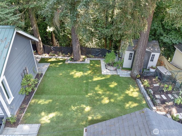 11350 28th Avenue NE, Seattle, WA 98125
