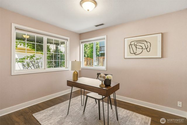 11350 28th Avenue NE, Seattle, WA 98125