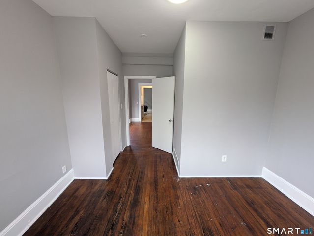 1007 Campbell Avenue, West Haven, CT 06516