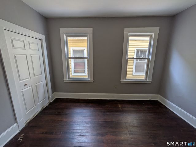 1007 Campbell Avenue, West Haven, CT 06516