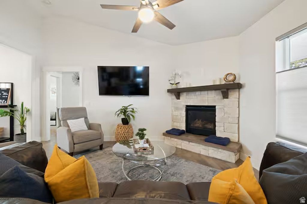 7067 7067 S 2700, West Jordan, UT 84084 — photo 4